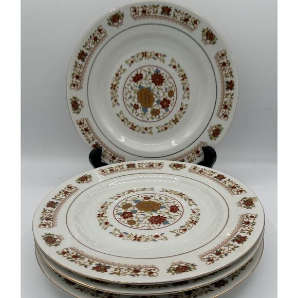 Vintage Red Green and Gold Great China Plates Set Of 4 Fall Table Decor - Picture 1 of 3